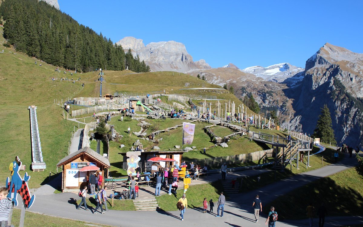 Alpenspielplatz Globi