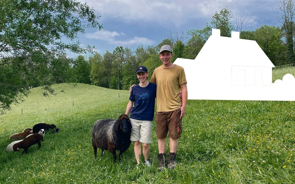 Das junge Paar ist entmutigt: Riccardo Balmelli und Tatjana Oertle suchten erfolglos nach einem Hof.