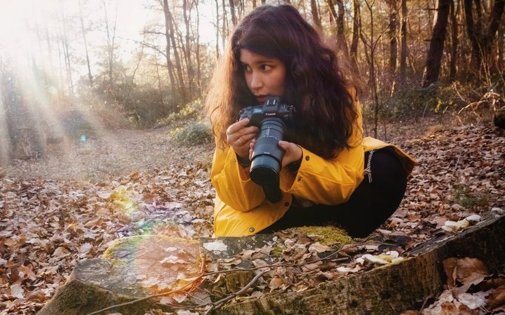 Jasmin Schreiber auf Fotosafari.