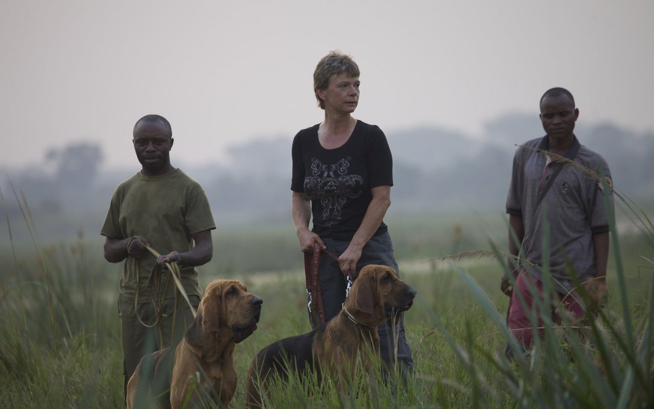«Die Frau mit den Bluthunden» während einem ihrer Kongo-Aufenthalte.